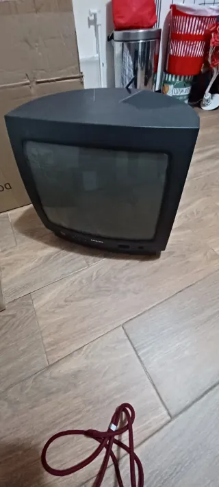 Televisor Antiguo Negro