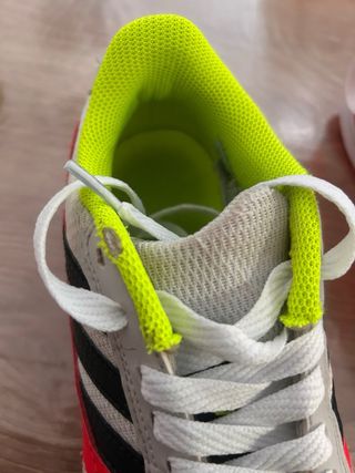 Scarpe da calcio a 5 per bambini Adidas bianche e rosse