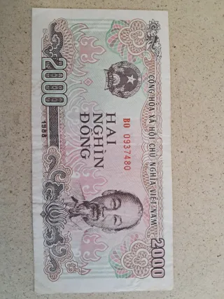 2 Banconote Vietnam 1000 e 2000 Dong