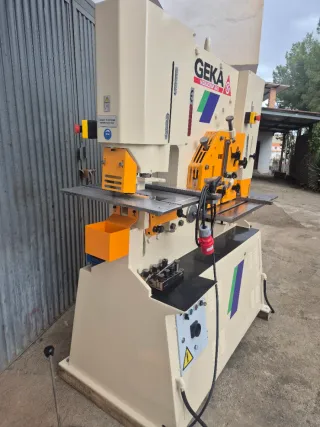 PUNZONADORA GEKA