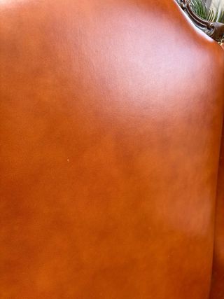 Sillón de piel estilo señorial