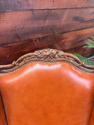Sillón de piel estilo señorial