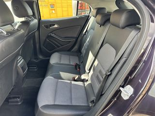 Mercedes-Benz GLA 200 CDI Disel PEGATINA B