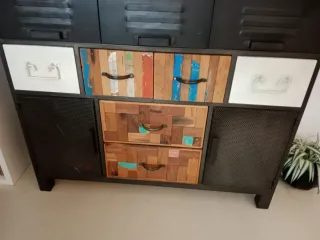 Aparador Metálico y Madera modelo industrial