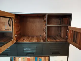 Aparador Metálico y Madera modelo industrial