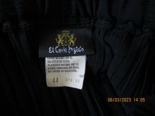 Falda plisada El Corte Inglés negra