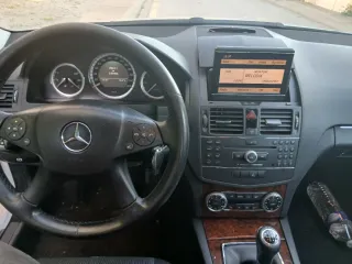 Mercedes-Benz Clase C 2009