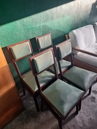 4 Cadeiras Vintage com Molas