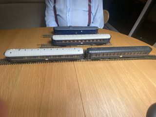 4 Vagones H0 JOUEF Vagon Lits