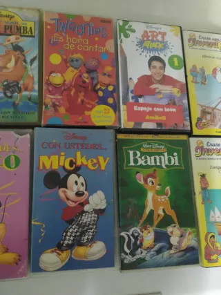 Lote 12 Cintas VHS Infantiles Disney y Warner