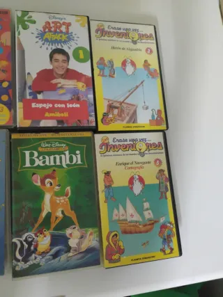 Lote 12 Cintas VHS Infantiles Disney y Warner