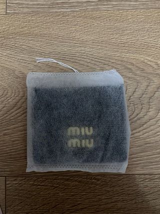 Portacartellini Miu Miu nero