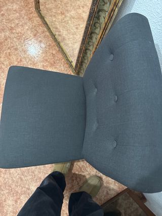 Silla tapizada El Corte Inglés gris
