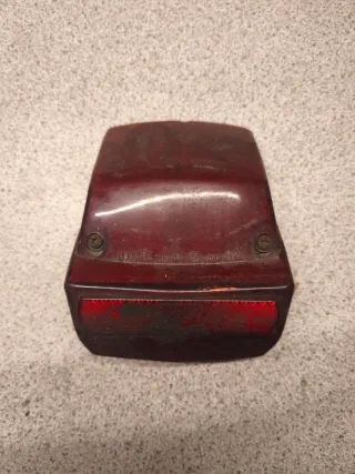 Tapa Piloto Trasero Vespa