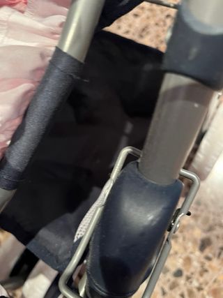 Carrito gemelar para muñecas