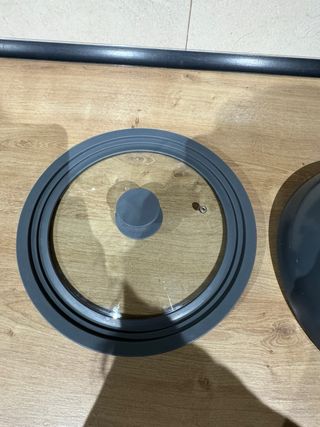 Lote 2 sartenes y una tapa de cristal + REGALO