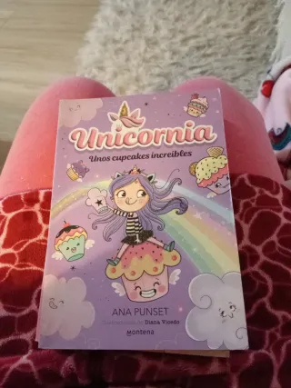 Unos cupcakes increíbles / Unicornia: Incredibl...