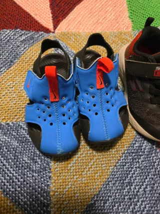 Lote Zapatillas Niño Tallas 23 y 24