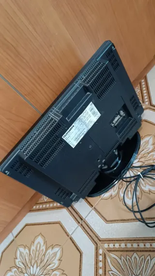 Telefunken TE19880B17 19 Monitor TV HDMI