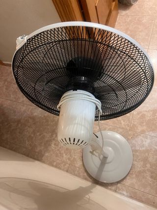 Ventiladores de pie blanco URGE VENTA por mudanza
