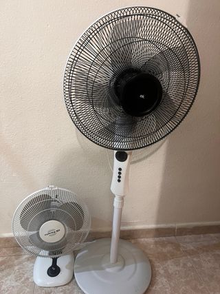 Ventiladores de pie blanco URGE VENTA por mudanza