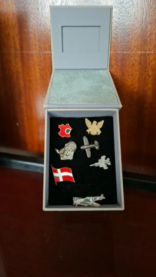 SÓLO DIA DEL PADRE:Libro y DVD nuevos +Pins Guerra