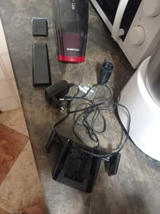 Aspiradora de mano Silvercrest Wet & Dry