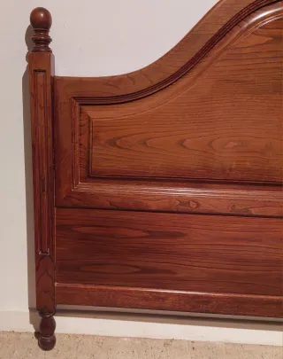 Cabecero de castaño