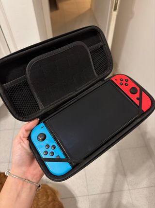 Nintendo Switch Azul y Rojo