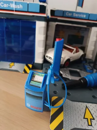 Estación Servicio Bosch Car Wash y Taller