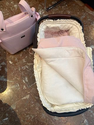 Funda capazo niña con bolso rosa a juego