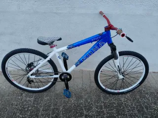 Bicicleta Kona Stuff Dirt Jump