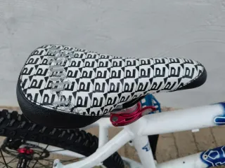 Bicicleta Kona Stuff Dirt Jump