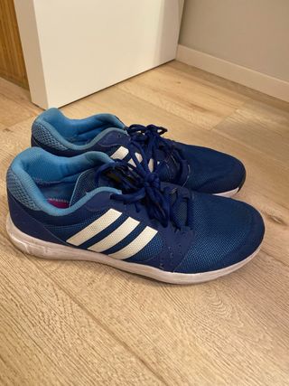 Zapatillas Adidas Azul y Blanco