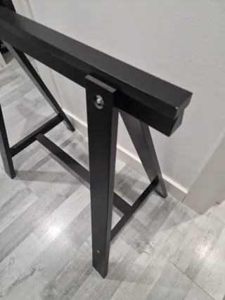 Caballete Negro Ikea