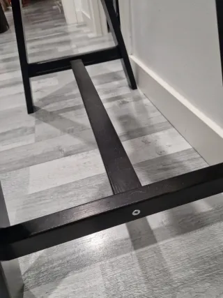 Caballete Negro Ikea