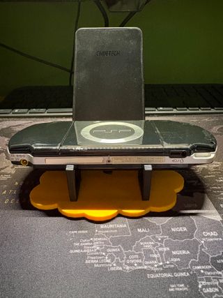 PSP 2004 + caricatore