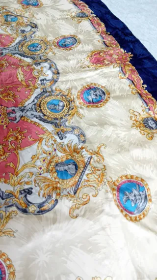 Pañuelo Vintage Carlo Margo estampado Barroco