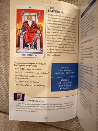 Esplorare i Tarocchi con il mazzo Radiant Rider-Waite