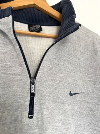 Nike Vintage 90s Retro Half Zip Sweatshirt Grey