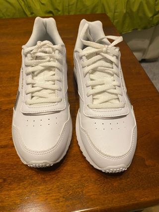 Scarpe Reebok bianche e argento