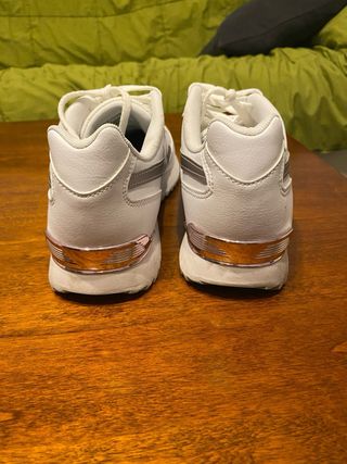 Scarpe Reebok bianche e argento