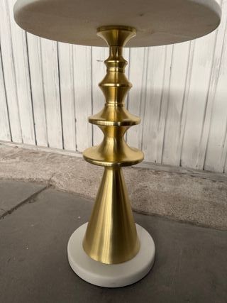 Mesita auxiliar mármol y metal dorada NUEVA