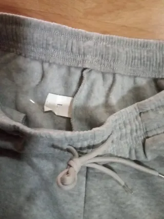Pantalón chándal gris
