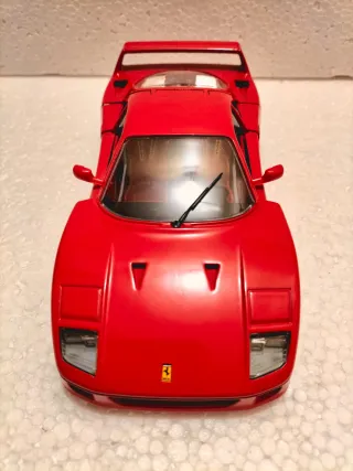 Ferrari F40 Bburago 1/24