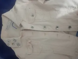 Cazadora Stradivarius rosa talla S