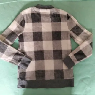 Sudadera cuadros gris y blanco