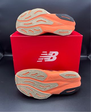 New Balance FuelCell Rebel v4 Arancioni N.42