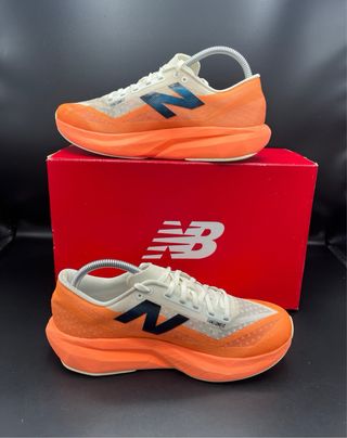 New Balance FuelCell Rebel v4 Arancioni N.42