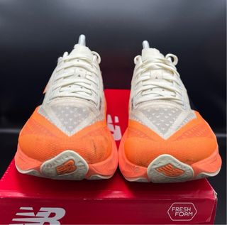 New Balance FuelCell Rebel v4 Arancioni N.42